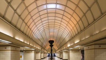 Rosyjski pałac pod Londynem: Stacja metra, którą pomylisz z Moskwą