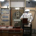 Rosyjski robot-astronauta na ISS w 2015 r.