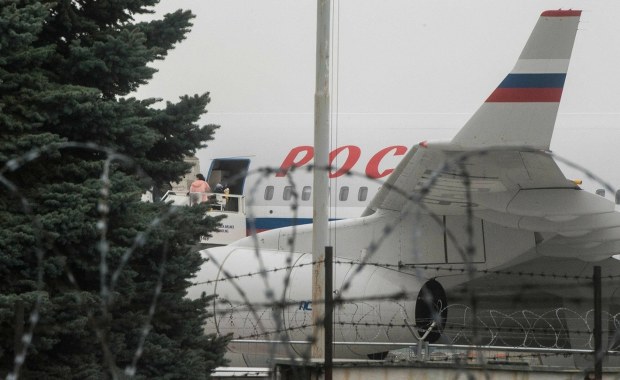 Rosyjski rządowy Ił-96 już wylądował na Alasce. Co przewoził tym razem?