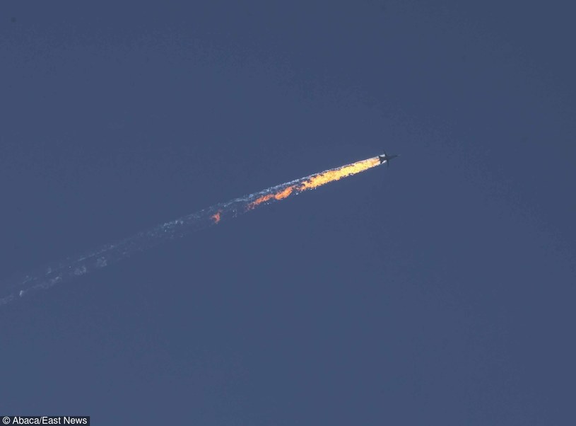 Rosyjski SU-24 zestrzelony nad Syrią /East News