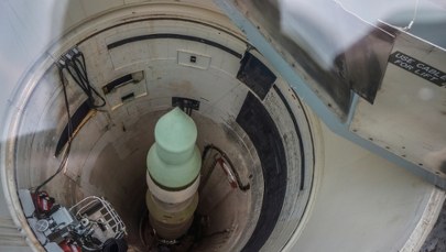 Rosyjski wywiad zagraniczny: Londyn i Paryż chcą przekazać Ukrainie bombę atomową