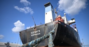 Rosyjski złom opuszcza Gdynię. Tankowiec zostanie "pocięty na żyletki"