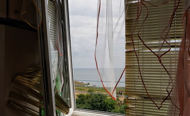 Rosyjskie ataki w Nikopolu i wsi Myropilla. Trzy osoby zginęły [ZAPIS RELACJI]