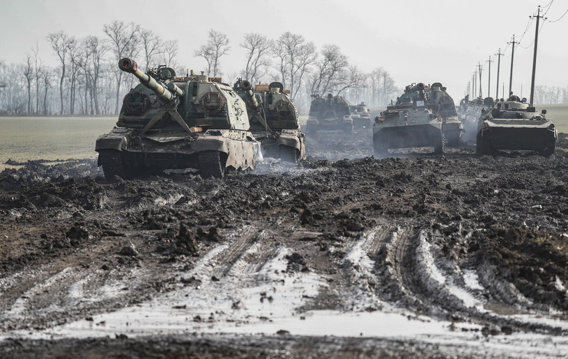 Rosyjskie czołgi w obwodzie rostowskim /PAP/EPA
