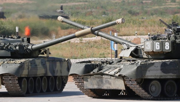 Rosyjskie czołgi /YURI KOCHETKOV /PAP/EPA