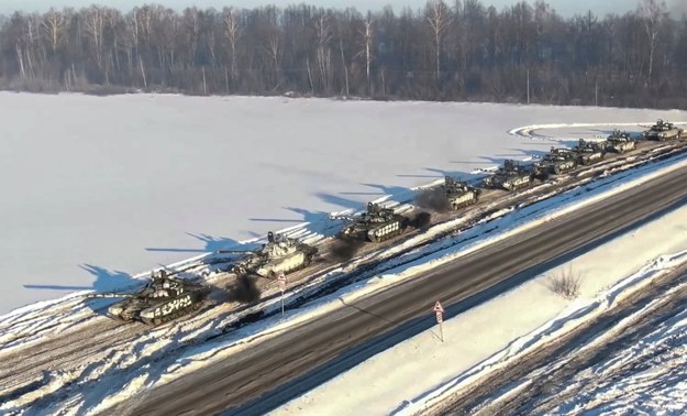 Rosyjskie czołgi /RUSSIAN DEFENCE MINISTRY PRESS SERVICE / HANDOUT /PAP/EPA
