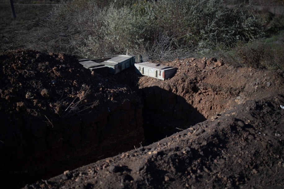 Rosyjskie okopy podczas wojny w Ukrainie /Lafargue Raphael/ABACA /PAP/Abaca