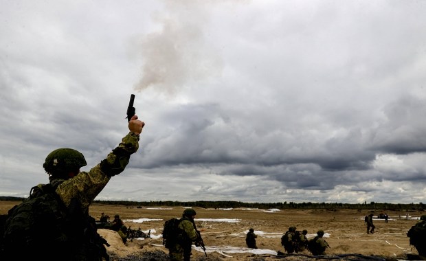 Rosyjsko-białoruskie manewry pod okiem NATO. Zapad-2025 to więcej niż ćwiczenia?