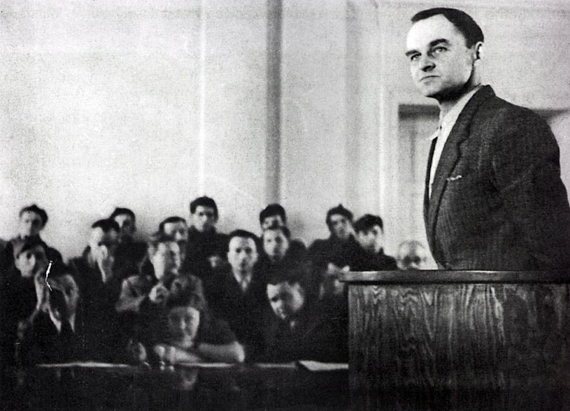 Rotmistrz Witld Pilecki przed sądem w Warszawie w 1948 roku /Marek Skorupski /Agencja FORUM
