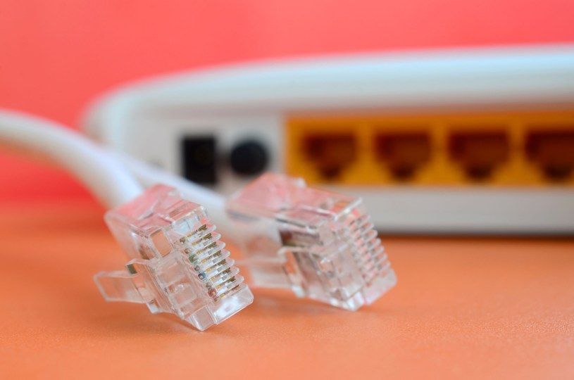 Router Wi-Fi był i jest łatwym celem ataków dla cyberprzestępców /123RF/PICSEL