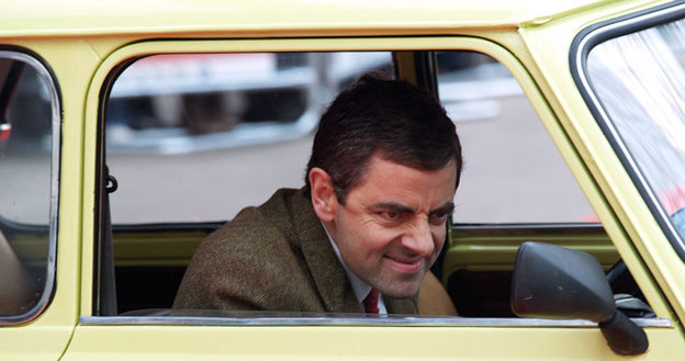Rowan Atkinson poruszał się dotąd samochodem o nieco innych gabarytach /AFP