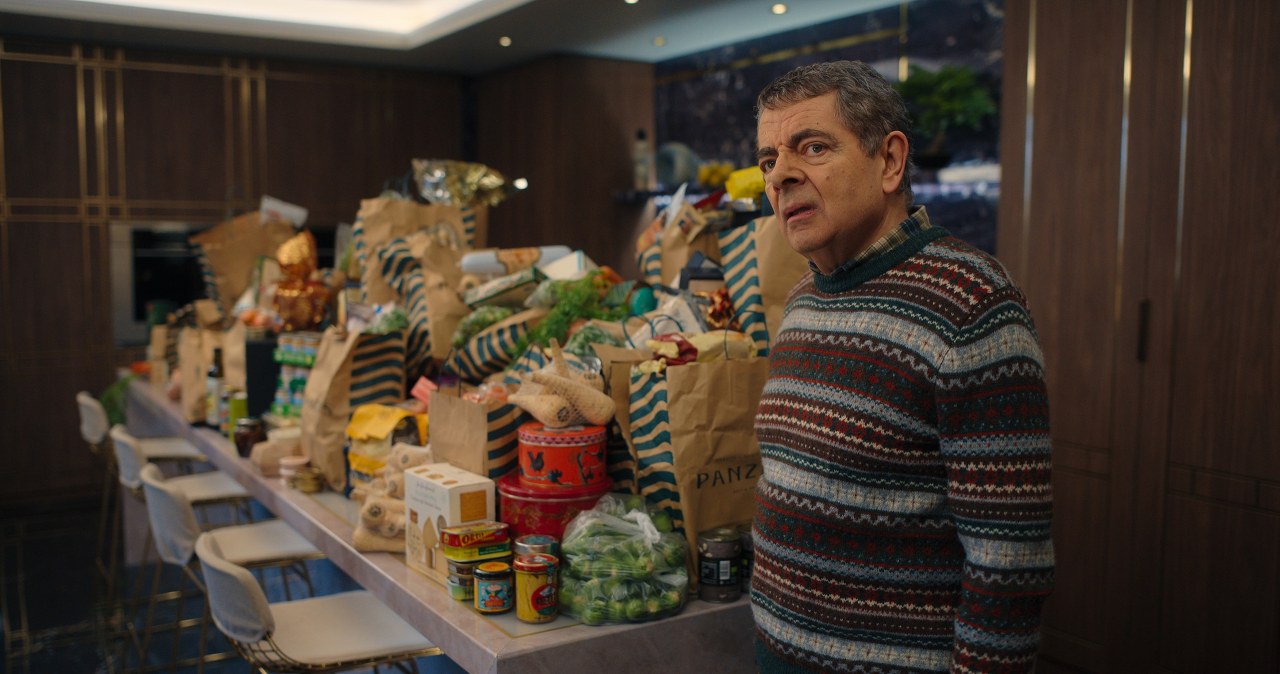 Rowan Atkinson w serialu "Człowiek kontra dziecko" /Netflix