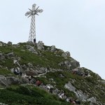 Rowerem na Giewont. Straż TPN chce ustalić dane mężczyzn