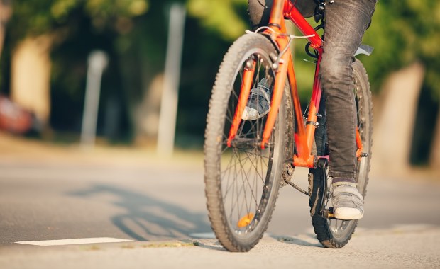 Rowerem na S7 po miłość. Policja przerwała podróż 13-latka