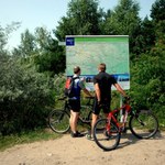 Rowerem po pustyni? Taką ścieżkę rowerową znajdziesz rzut beretem od Krakowa