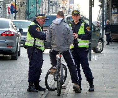 Rowerzyści precz z chodników!