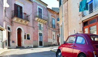 Równowartość pięciu kaw zmieniła się w 50 tys. euro. Libassi znalazł w skrzyni pożółkłą kartkę