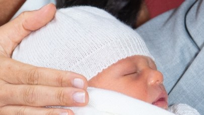 Royal baby Archie Windsor miesza (niektórym) ludziom w głowach