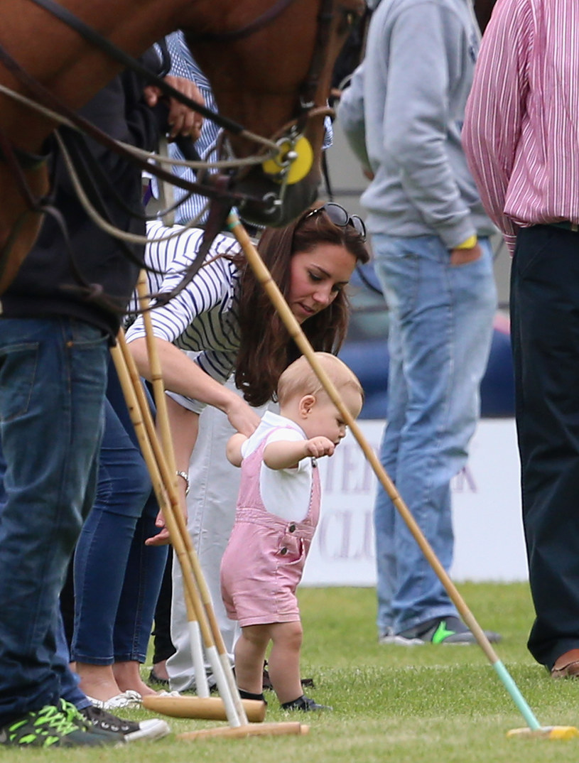 Royal Baby umie już chodzić! /Chris Jackson /Getty Images