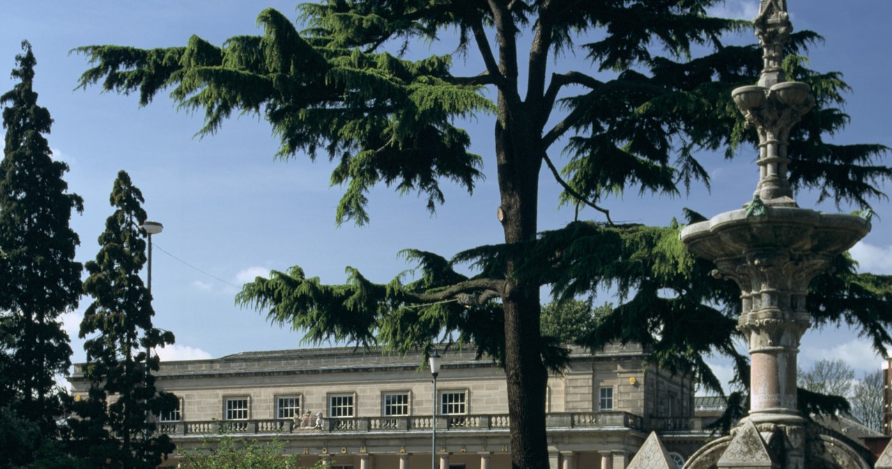 Royal Leamington Spa zachwyca architekturą /East News