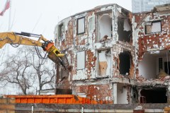 Rozbiórka hotelu "Czarny Kot" 