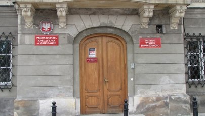  Rozbito gang oszustów podatkowych