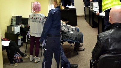 Rozebrali się do naga i zabili jagnię przed Auschwitz. Usłyszeli zarzuty