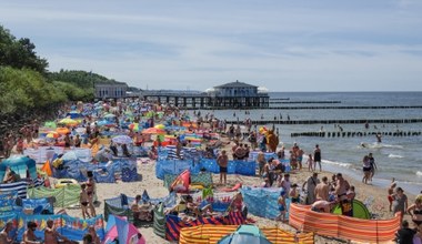 Rozkładasz parawan na plaży? Uważaj, w tej sytuacji zapłacisz karę