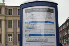 Rozkłady jazdy widmo na dworcu w Katowicach 