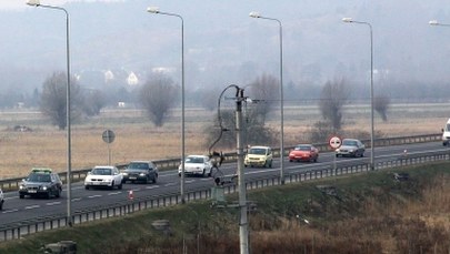 Rozładował się gigantyczny zator na S3. Ale ta sytuacja powtarza się w każdy letni weekend