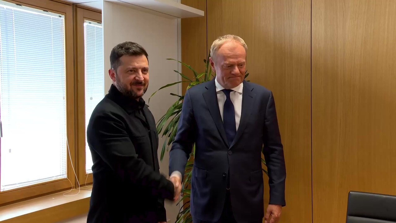 Rozmowa Tuska z Zełenskim. "Omówiliśmy kwestie z agendy dwustronnej"