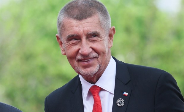 Rozmowy pokojowe z Rosją? Propozycja premiera Czech