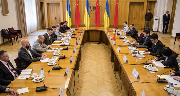 Rozmowy Ukraińców i chińskiej delegacji w Kijowie /UKRAINIAN FOREIGN MINISTRY / HANDOUT /PAP/EPA