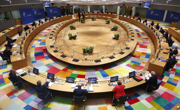 Rozmowy w Brukseli przerwane: Holandia zablokowała porozumienie ws. Funduszu Odbudowy