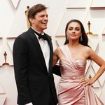 "Różowe lata 90.": Ashton Kutcher i Mila Kunis wracają w serialu Netfliksa!