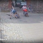 Rozpędzony rowerzysta uderzył w siedmiolatkę. Policja pokazała nagranie