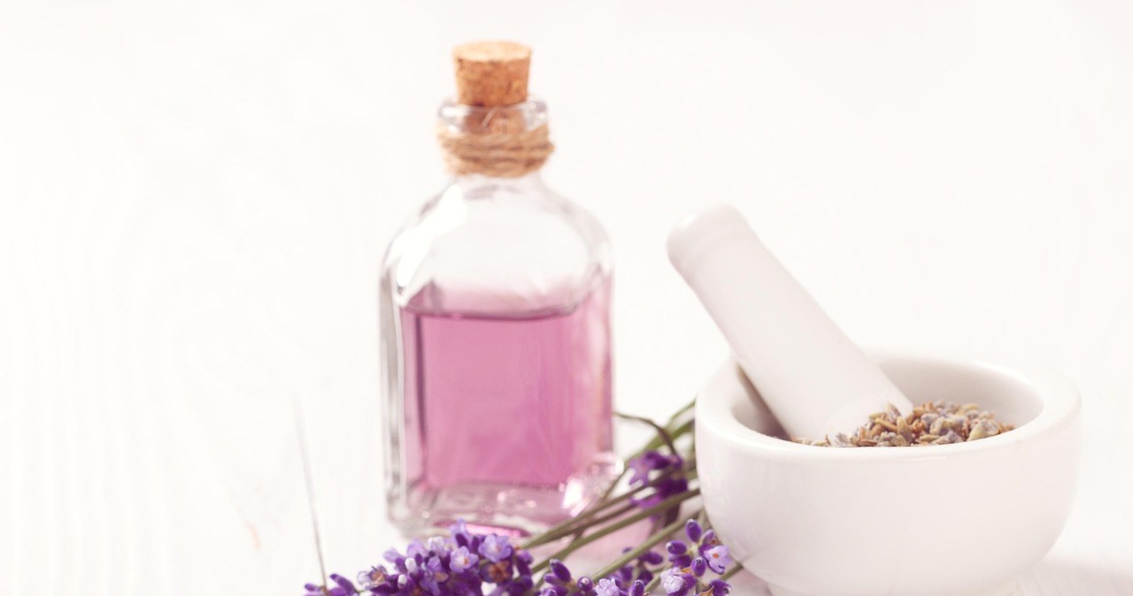 Розпиліть це на штори. Весь будинок наповниться розкішним ароматом /pixabay.com