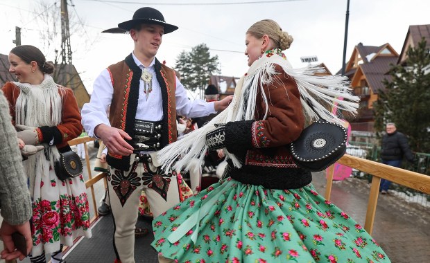 Rozpoczął się Karnawał Góralski w Bukowinie [ZDJĘCIA]