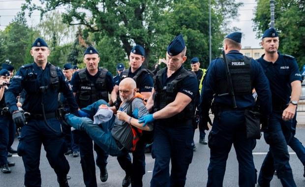 Rozpoczęcie roku szkolnego. Aktywiści zapowiadają blokadę centrum Warszawy 