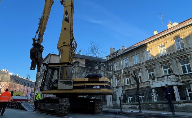 Rozpoczęła się rozbiórka kamienicy w centrum Lublina 
