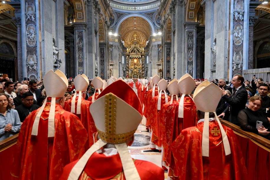 Rozpoczęło się konklawe - który kandydat ma największe szanse? /EPA/VATICAN MEDIA HANDOUT /PAP/EPA