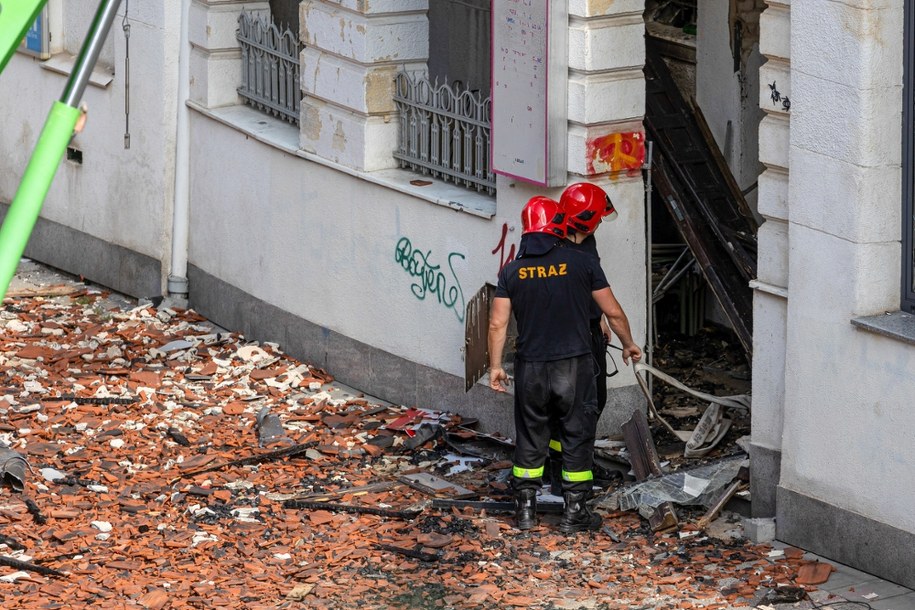 Rozpoczęły się prace rozbiórkowe kamienicy przy ulicy Kraszewskiego w Poznaniu /Paweł Jaskółka /PAP