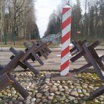Rozpoczęto prewencyjną rozbudowę zabezpieczeń na granicy z Rosją i Białorusią