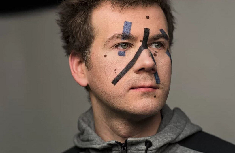 Rozpoznanie twarzy przez system przy odpowiednim makijażu nie będzie możliwe /Grigory Bakunov /materiały prasowe