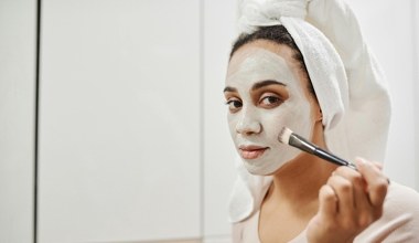 Rozświetl cerę w 15 minut maseczką z jogurtu i cytryny