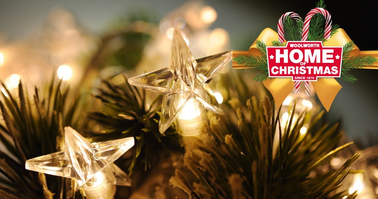 Rozświetl dom na święta! TOP łańcuchy świetlne z Woolworth taniej nawet o 10%! /CanvaPro /INTERIA.PL