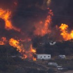 Rozszerza się potężny pożar lasów w Kalifornii