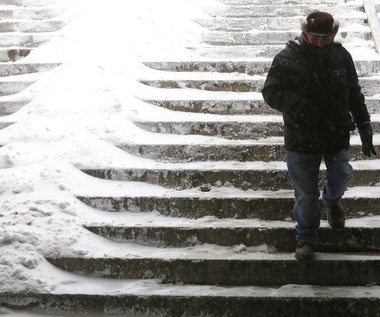 Roztopy i marznące opady. IMGW ostrzega 