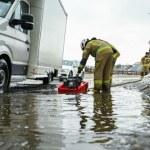 Roztopy paraliżują Pomorze. Setki interwencji strażaków, zalane domy i drogi