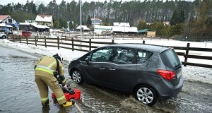Roztopy, śliskie chodniki i nagłe ocieplenie. Co czeka nas w pogodzie?